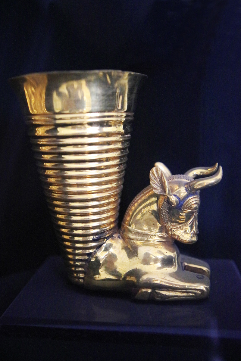 Rhyton